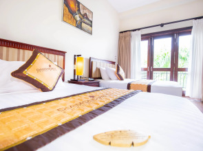 Diamond Bay Resort and Spa