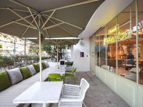 Shama Yen-Akat Bangkok