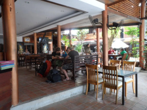 Tony's Place Beds and Breakfast