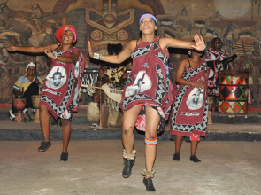 aha Lesedi Cultural Village