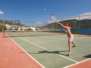 Bodrum Holiday Resort & Spa