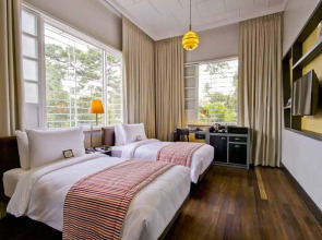 The Henry Hotel Manila