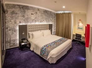 Fairway Colombo - Sri Lanka's First Hotel With Robot Technology