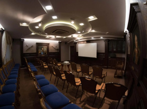 Замковый Парк-Отель