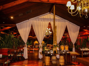 Raices Esturion Hotel