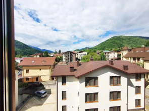 Апартаменты Жить в Горах на улице Турчинского 85