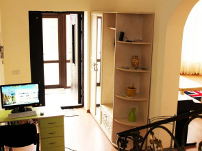 Sherlock Homes Art Hostel