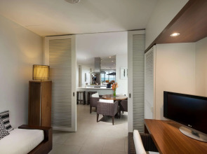 Hilton Fiji Beach Resort and Spa