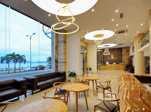 Lenid Nha Trang Hotel