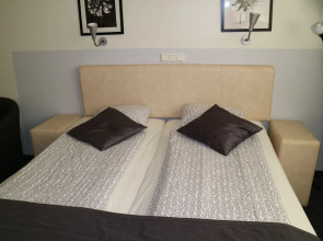 Arctic Comfort Hotel