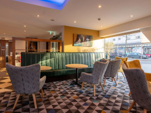 Ramada Encore by Wyndham Leicester City Centre