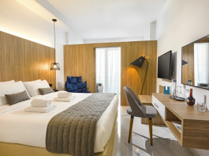 The Blue Ivy Hotel and Suites