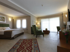 Renka Hotel & Spa