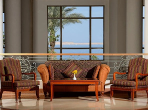 Charmillion Club Resort