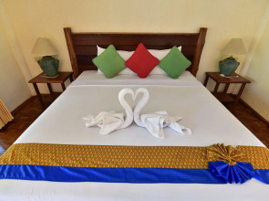 Koh Ngai Resort Trang