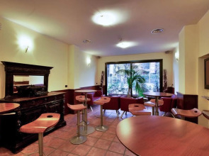 Le Palme - Adults Only (10 years old)