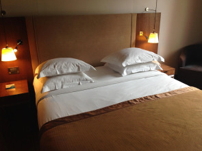 Grand Hotel Champs-Elysees