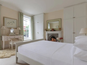 Portland Road X by Onefinestay