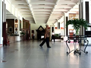 Hotel Niagara Parapat