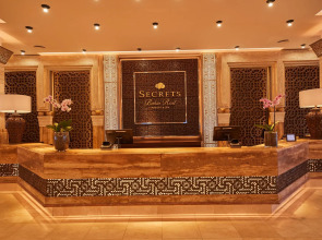 Gran Hotel Atlantis Bahia Real G.L.