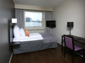 Отель Grand Skei