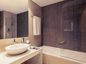 Mercure Lisboa Almada