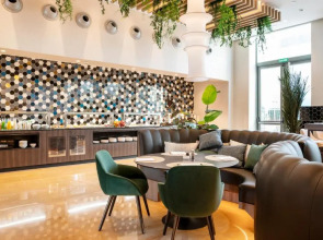 Hotel ILUNION Valencia 4