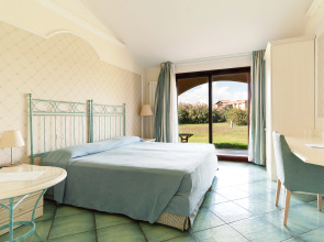 Отель Santa Gilla