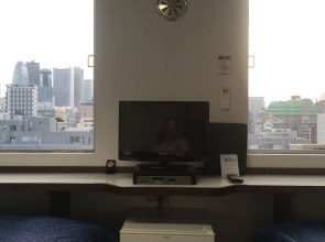 Отель Tokyo Business