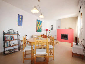 1077 Apartment Paola