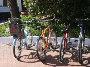 Whale Rock Luxury Lodge