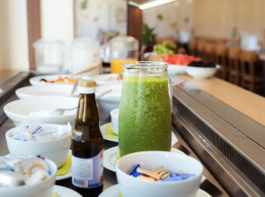 FT Hotel & Restaurant