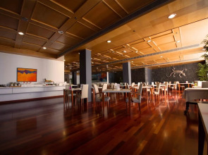 Отель Escuela Santa Cruz