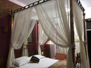 Rezeiky Hotel And Camp Luxor