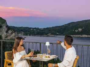 Akrotiri Beach Resort Hotel - Adults friendly