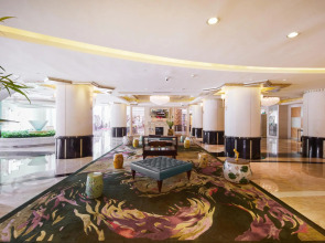 Renaissance Shanghai Pudong Hotel