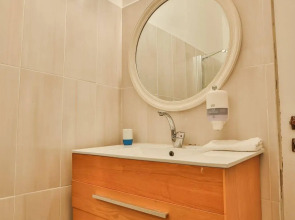 The Sea Apartments Tel Aviv by different locations