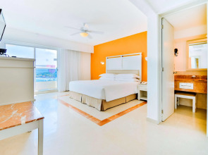 Occidental Costa Cancún All Inclusive