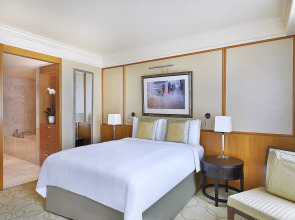 The Ritz-Carlton Executive Residences