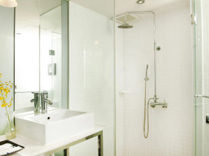 Sunrise Business Hotel – Taipei Main Station