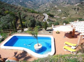 1051 Villa Al-andalus