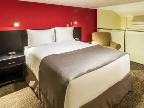 Urban Green Hotel & Suites