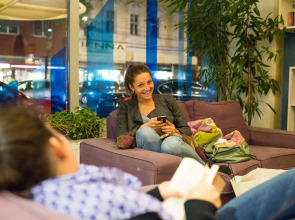 wombat's CITY HOSTELS VIENNA - The Lounge