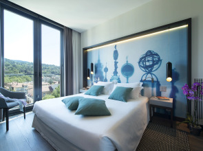 DUPARC Contemporary Suites