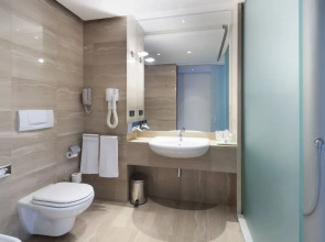 DoubleTree by Hilton Turin Lingotto