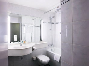 Holiday Inn Brussels Airport by IHG