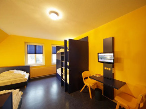 BednBudget Hostel Dorms Hannover