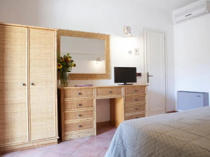 3 Esse Country House