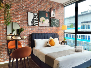 Scarletz Suites KLCC by Mykey