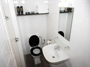 Amsterdam Teleport Hotel